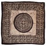 Sciarpa in seta batik nera e crema fatta a mano