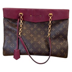 Louis Vuitton Monogram Pallas shopper bag
