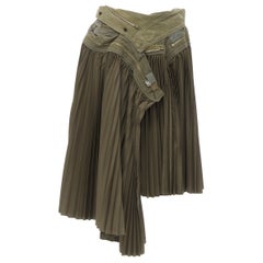 Vintage JUNYA WATANABE 2006 militärischer grüner dekonstruierter Faltenrock mit Reißverschluss S