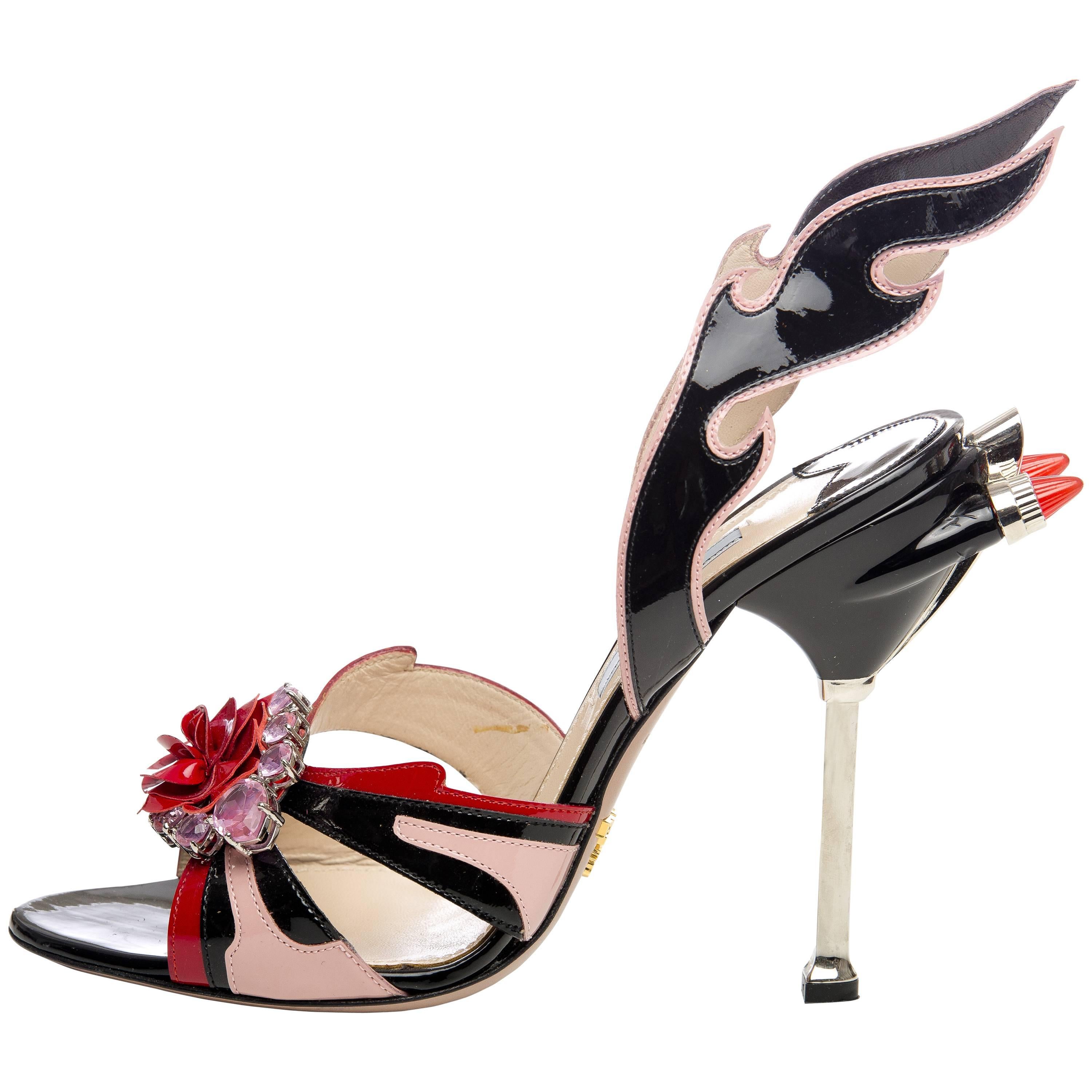 Prada, Flammensandalen mit Juwelenschleife, Frühjahr 2012