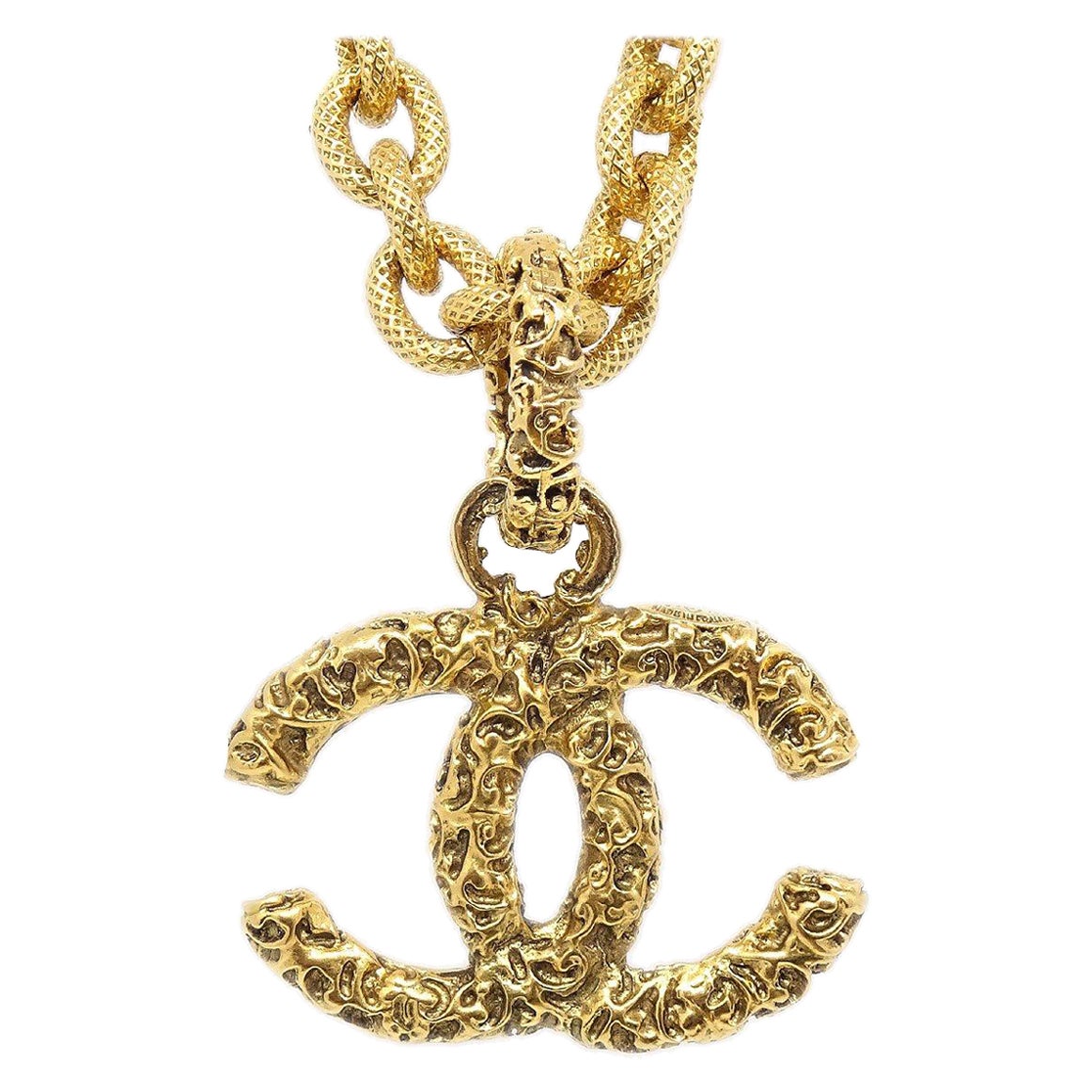 CHANEL CC Charm Textured God Metal Chain Link Necklace