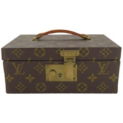 LOUIS VUITTON Paris Monogram canvas jewelry box - signed…