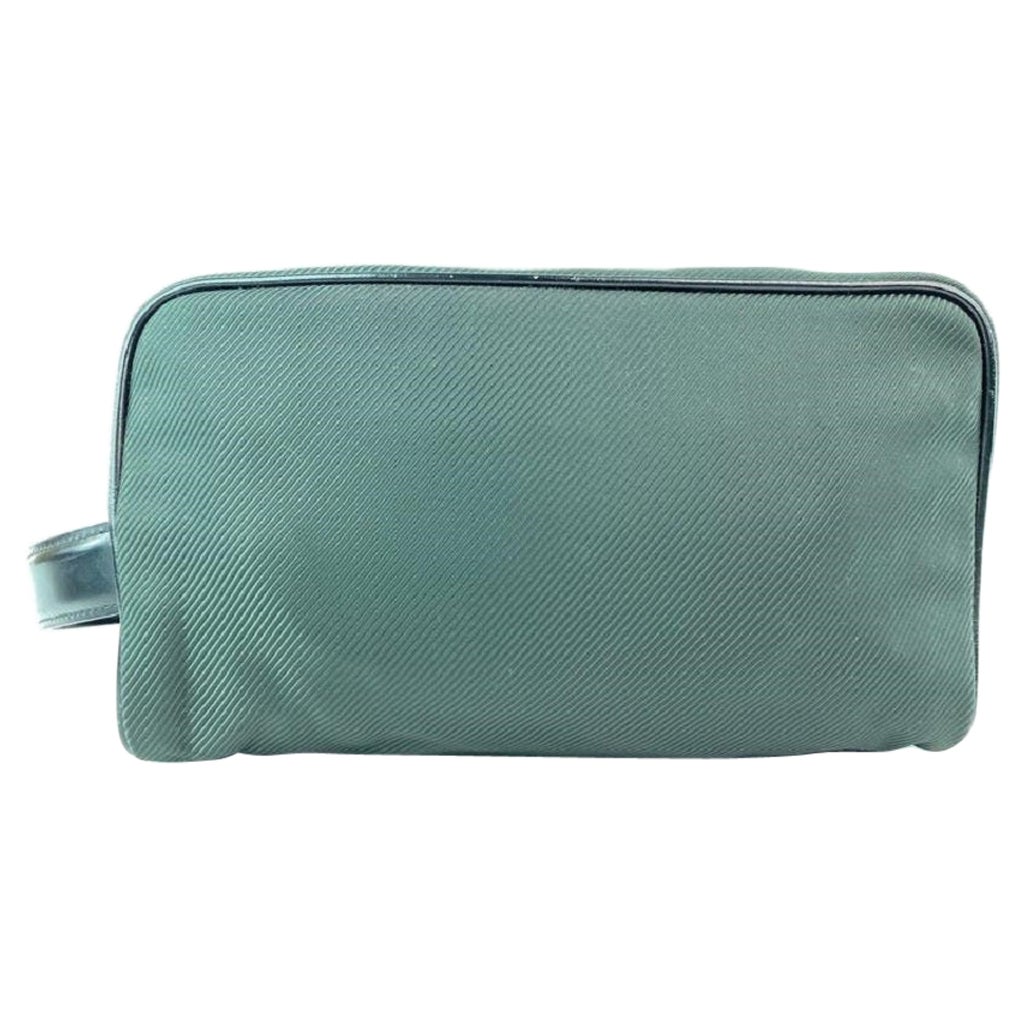 Louis Vuitton Green Taiga Nylon Palana Cosmetic Pouch Toiletry Case 18LV0 For Sale