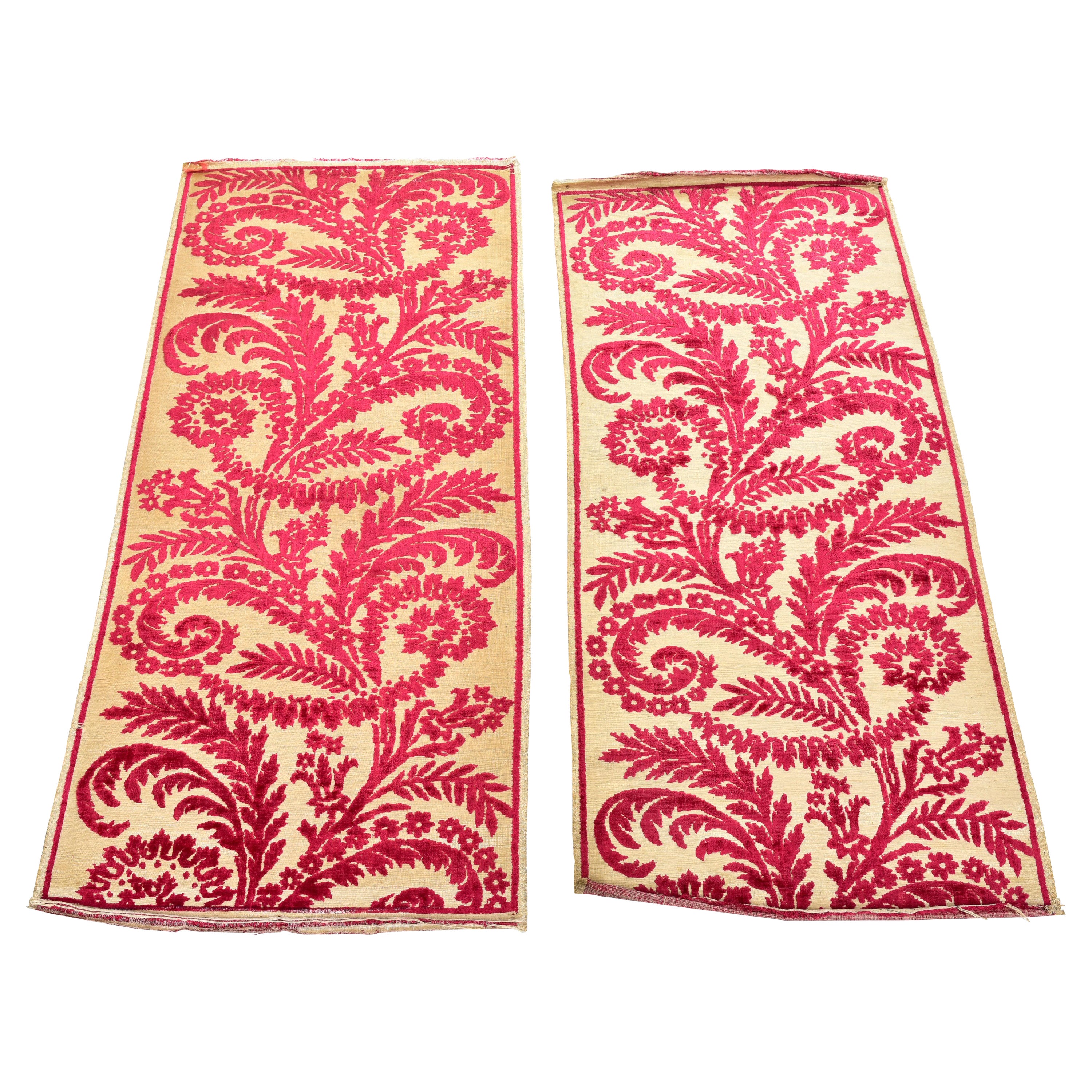 A Pair of Velvet Yastik Bursa Panels - Ottoman Empire Circa 1900 For Sale