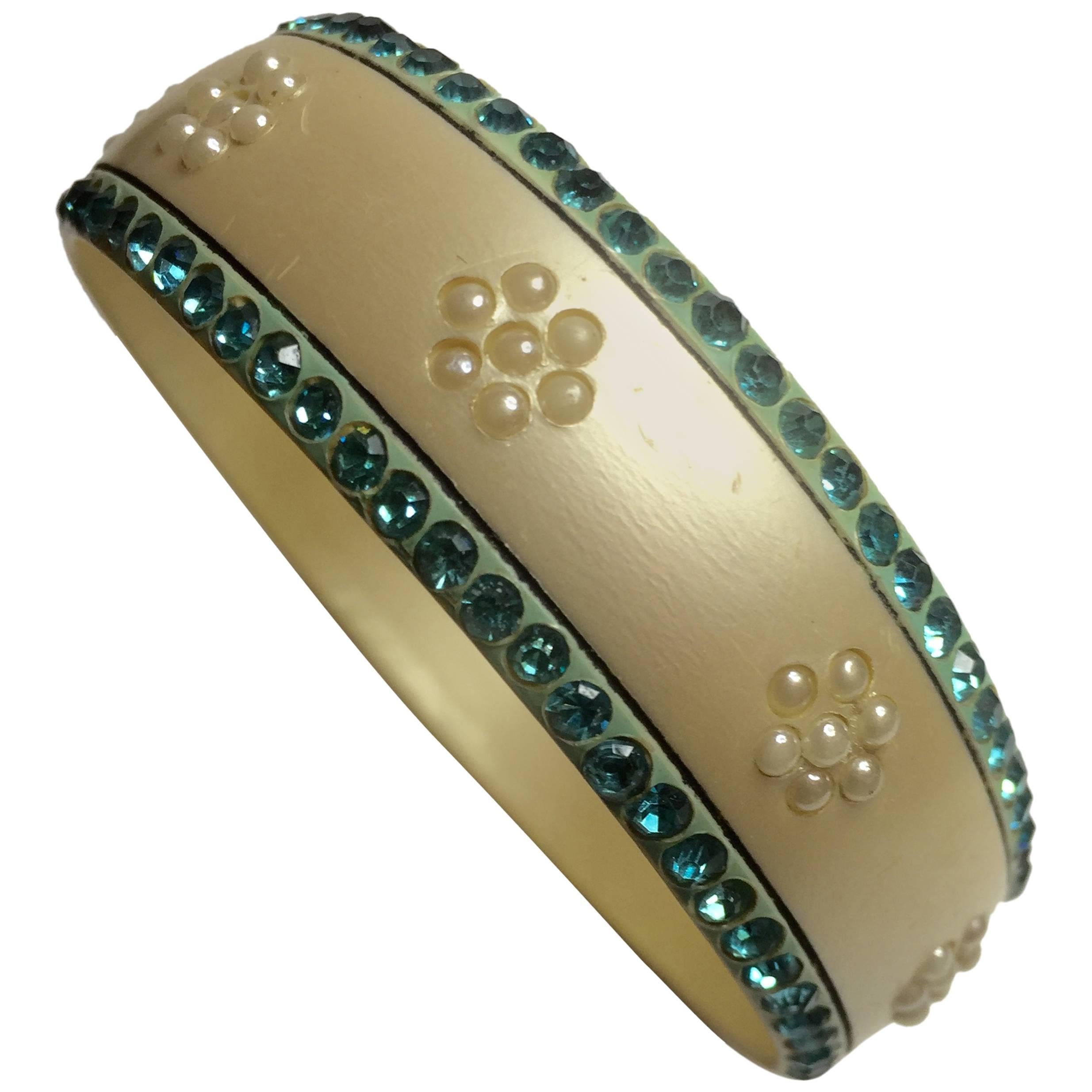 Dazzling 1920s Celluloid and Rhinestone Pearlized Sparkle Bangle Bracelet For Sale