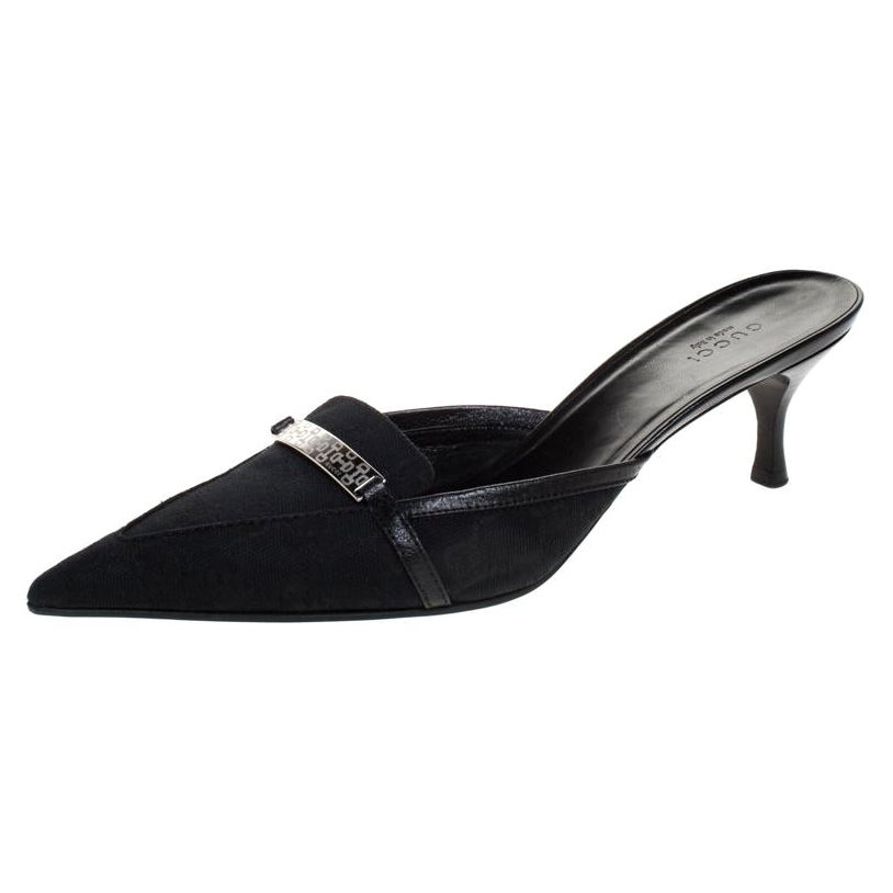 Gucci Black GG Canvas Pointed Toe Mules Size 39.5 For Sale at 1stDibs