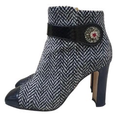 Dolce & Gabbana Black White Tweed Ankle Boots Booties