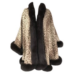 Retro Fox Fur Trimmed Reversible Cape 