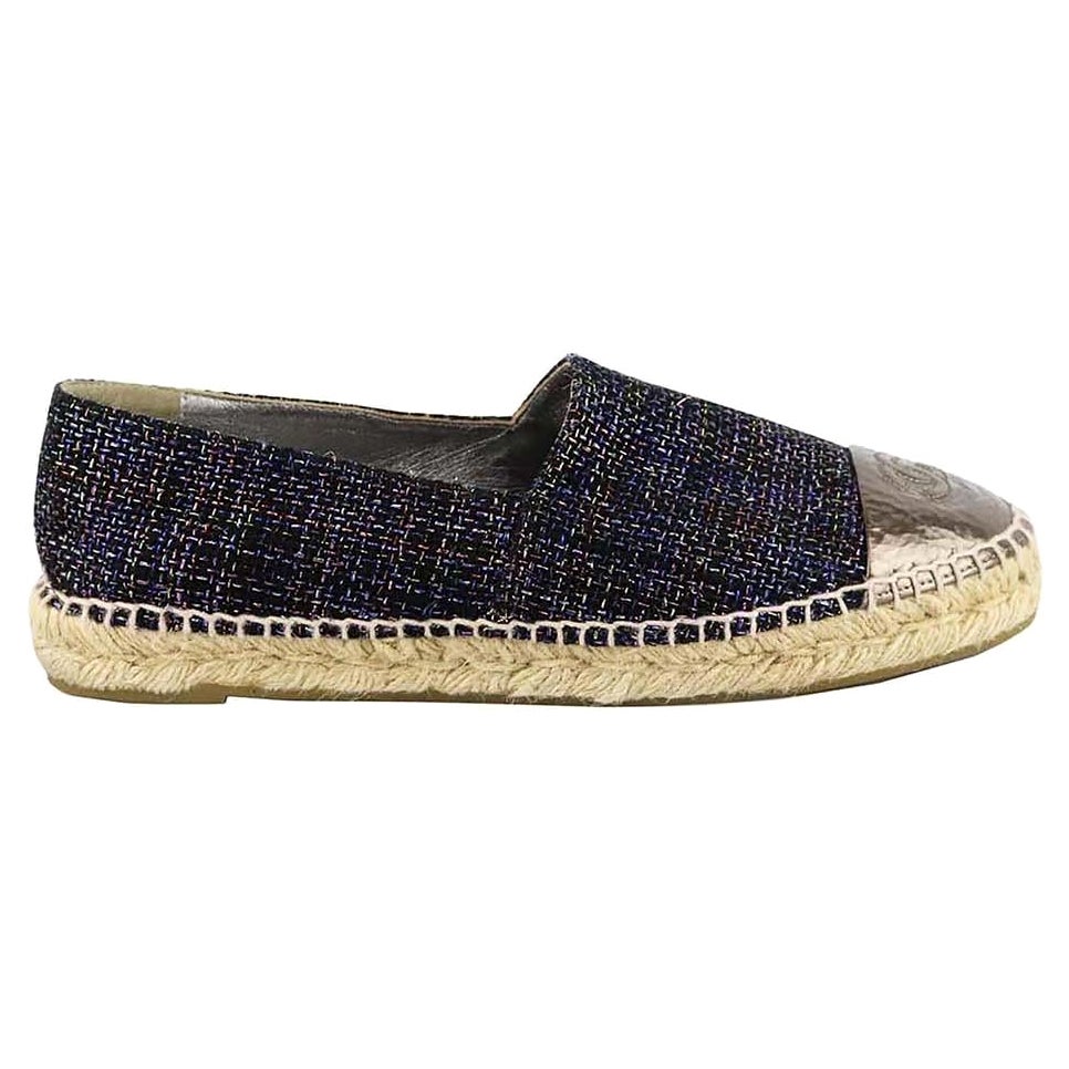 Chanel Cc Embroidered Tweed And Leather Espadrilles EU 39 UK 6 US 9