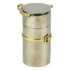 Porta sigarette vintage a cilindro in tonalità argento di Gucci