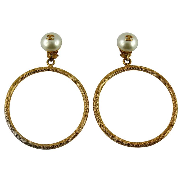 Chanel Pre Owned 1996 Cc Button Clip On Earrings