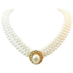 Vintage Chanel Faux Pearl and Crystals Necklace 7