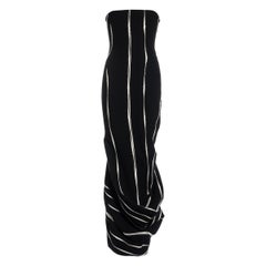 John Galliano schwarzes trägerloses Kleid aus Crêpe mit weißen Mohairstreifen, fw 1995