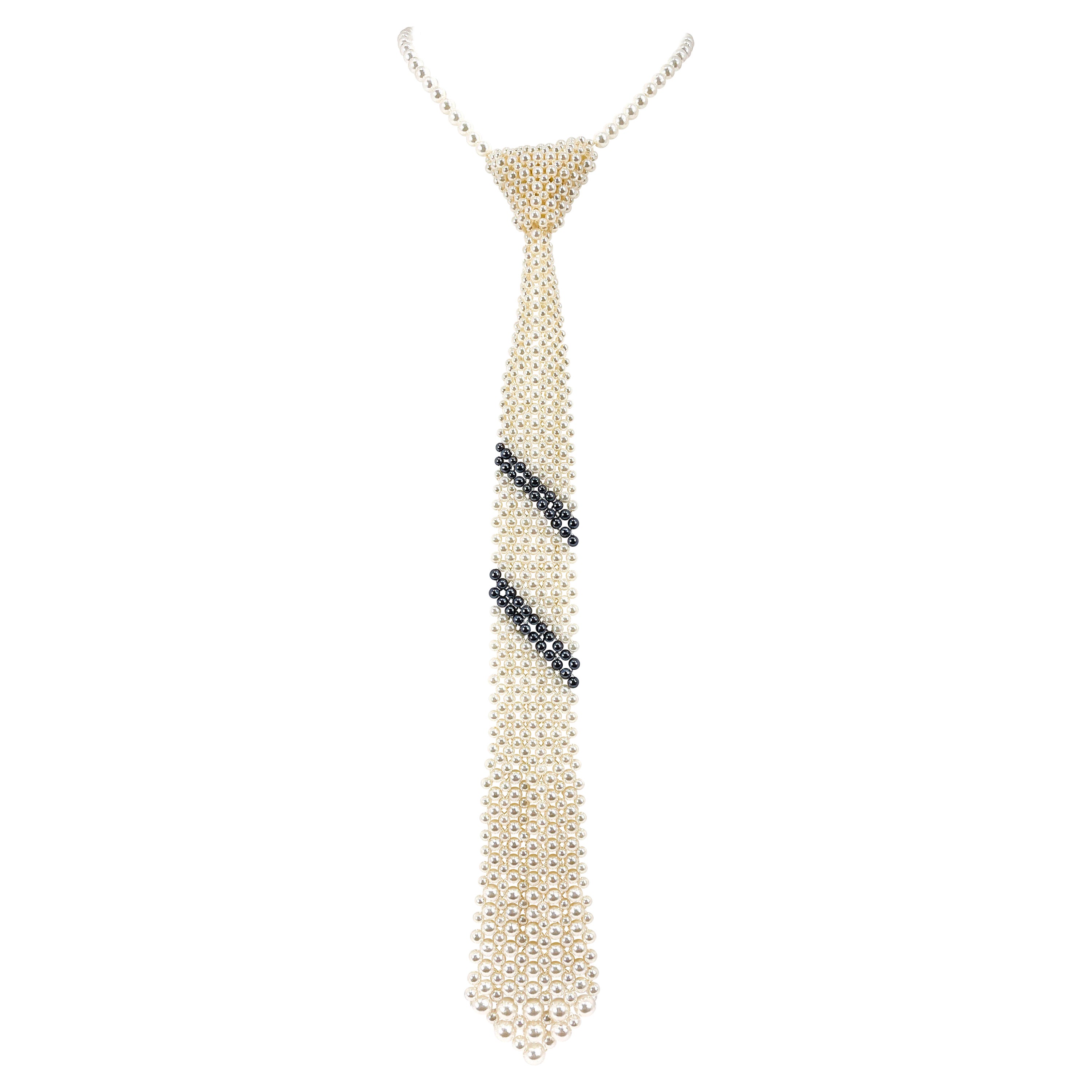 1960's Glass Pearl Necktie Necklace 