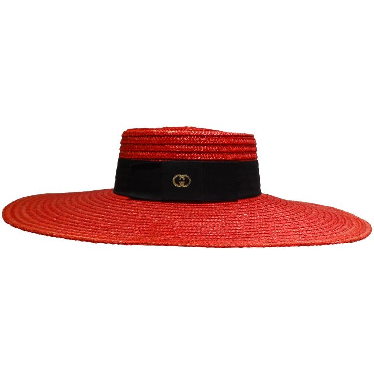 Red gucci hat 2025