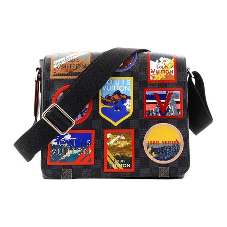 Louis Vuitton District NM Messenger Bag Alps Patches Damier Graphite PM at  1stDibs | louis vuitton messenger bag with patches, louis vuitton messenger  bag patches