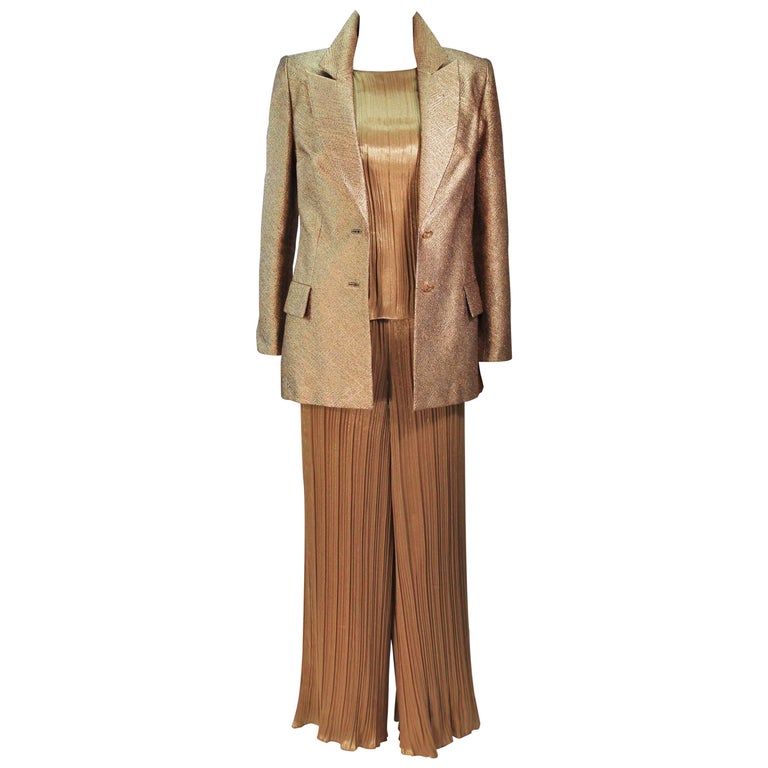 TRAVILLA Gold Metallic Silk Lame Pant Suit Ensemble Size 6 For Sale at  1stDibs