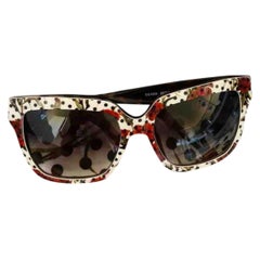 Dolce & Gabbana Red Rose gradient
lense plastic sunglasses