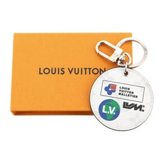 Vintage Louis Vuitton Round Illustre Keychain Limited Edition Logo Story Monogram Canvas