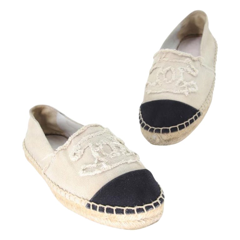 Chanel Espadrille 38 CC Raw Canvas Woven Flats CC-0508N-0168 For Sale at  1stDibs