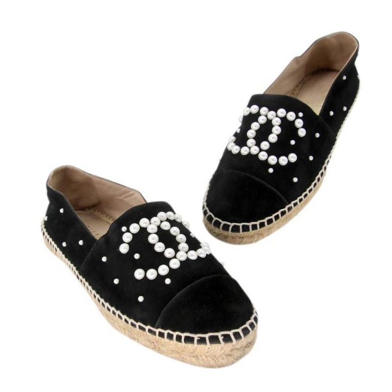 Chanel Black Suede and Faux Pearl CC Espadrille Flats For Sale at 1stDibs