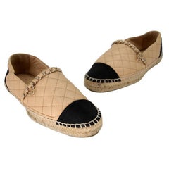 Chanel Espadrille 37 Diamond Quilted Leather Chain Flats CC-0322N-0078