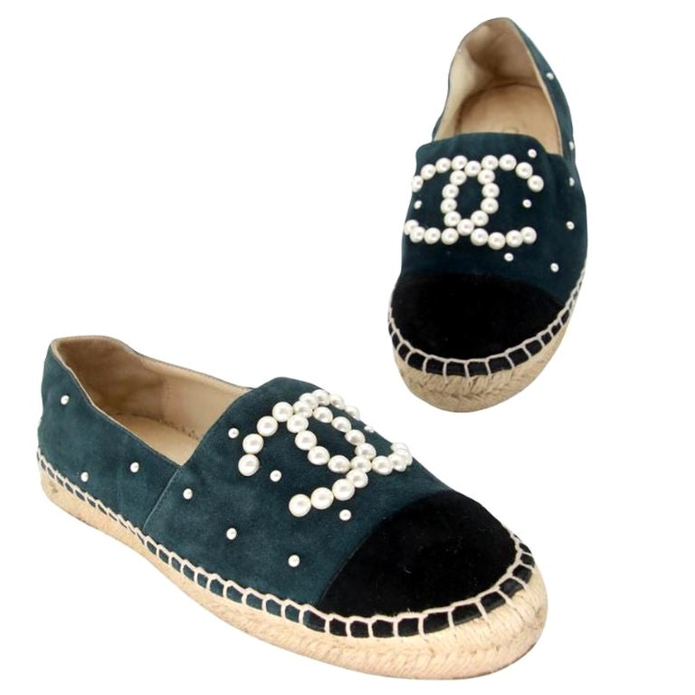 Chanel Navy Blue Leather CC Espadrille Flats Size 37 Chanel