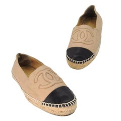 Chanel Embroidered Espadrille 37 Leather CC Cap Toe Flats CC-0803N-0007