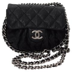 CHANEL Washed Lambskin Quilted Large Chain Around Messenger Black