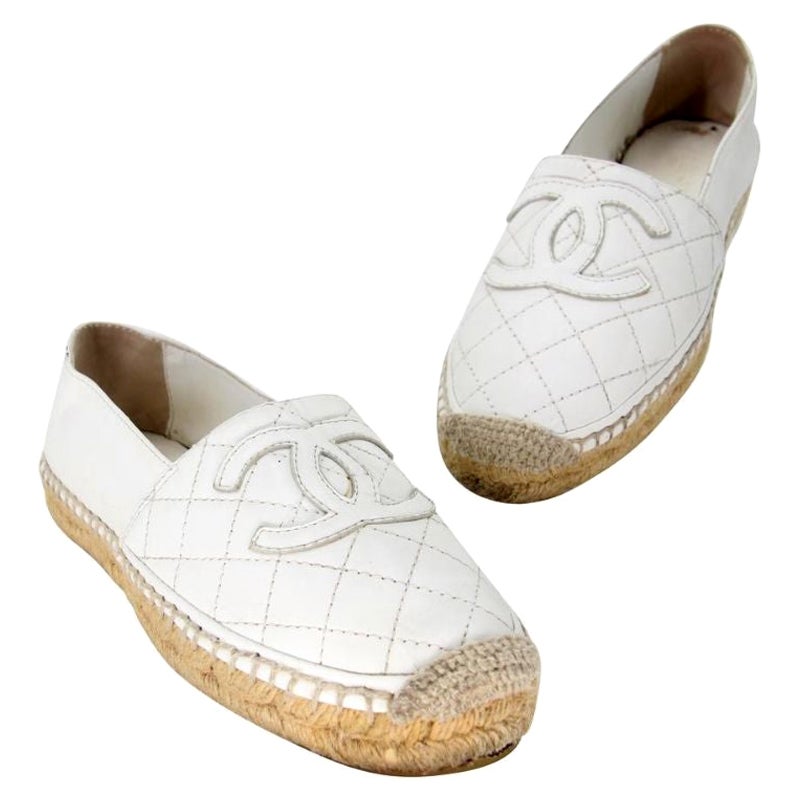 Chanel Espadrille 36 Embroidered Leather Cap Toe CC Flats CC-0707N-0006 For Sale