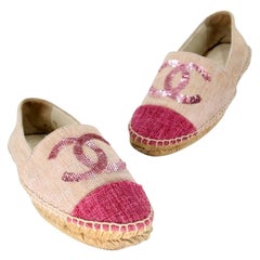 Chanel Espadrille 36 Flache Schuhe aus Samtstoff CC mit Paillettenbesatz und Zehenkappe CC-0402N-0094