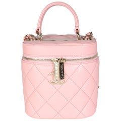 Chanel Light Pink Quilted Lambskin Small Trendy CC Vanity Case For Sale at  1stDibs