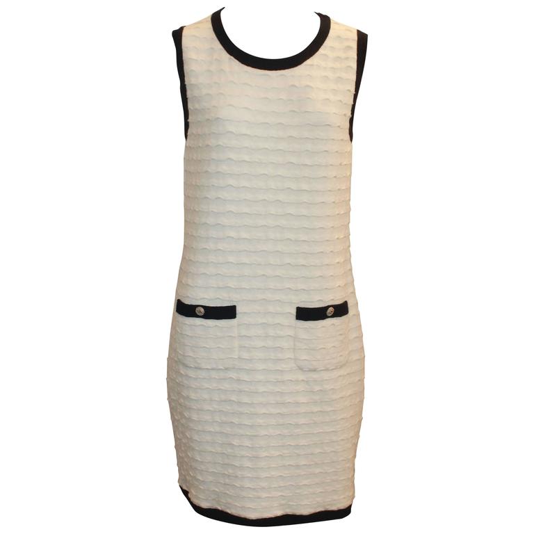 Chanel Ivory Knit Shift Dress with Navy Trim and Pockets - Size 38