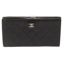 Chanel Diamond Quilted Long Lambskin Leather Stitched Wallet CC-1109P-0004