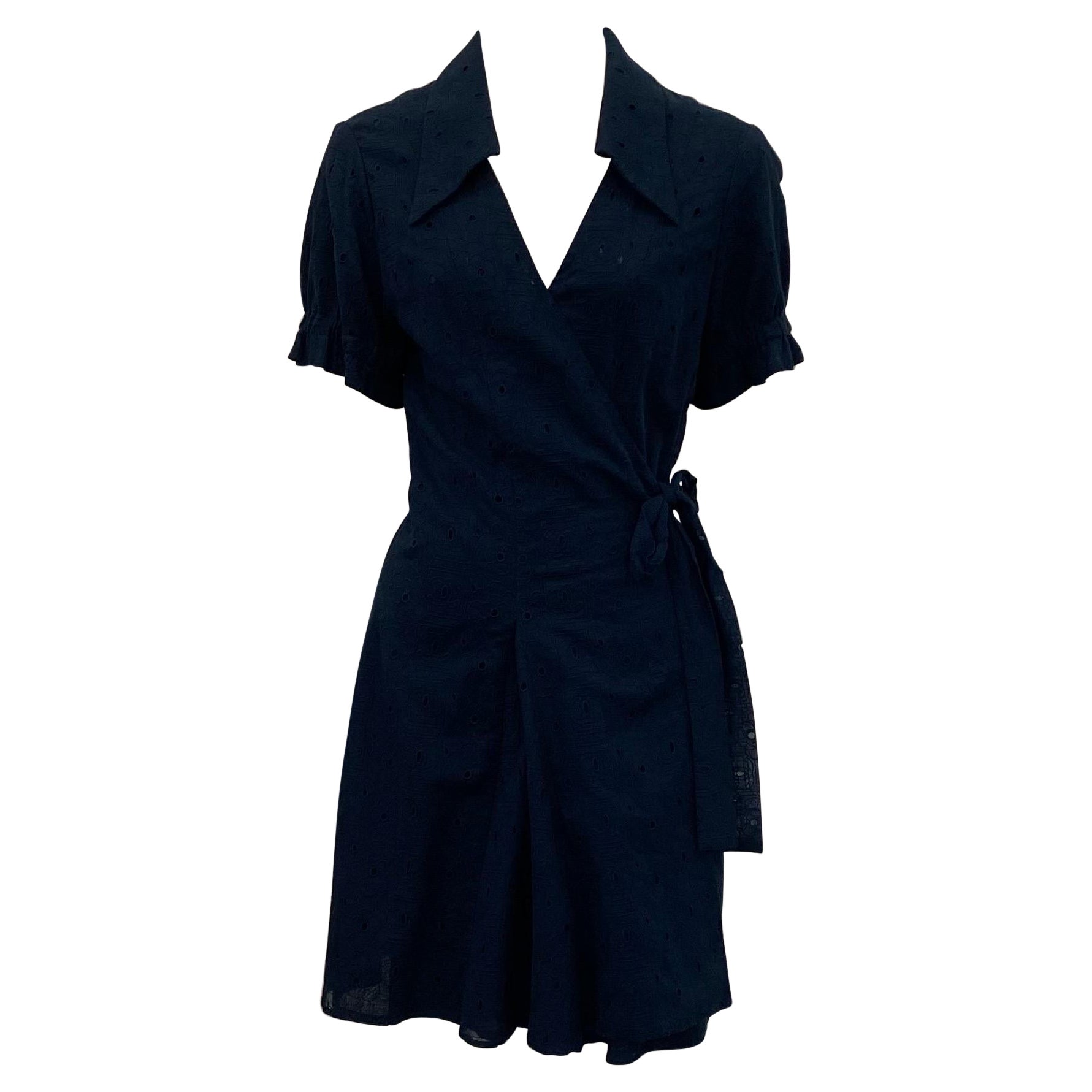 Chanel Navy Cotton Eyelet Wrap Dress - Sz 42 - 07P Collection For Sale