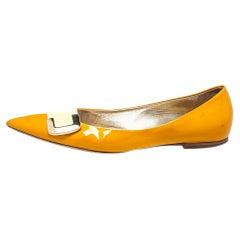 Roger Vivier Yellow/Cream Patent Leather Ballet Flats Size 39