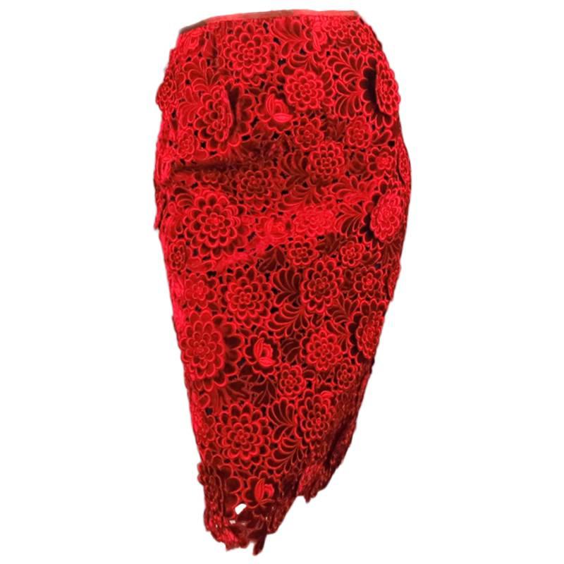 MARC JACOBS Size 6 Red Rayon / Silk Floral Crochet Lace Pencil Skirt