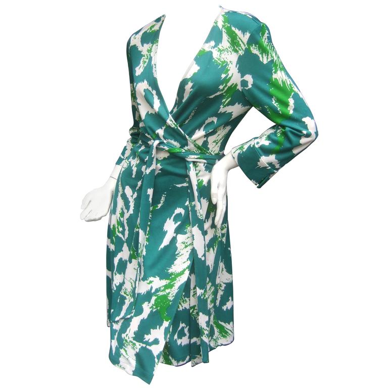 diane von furstenberg green silk dress