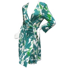 Diane von Furstenberg Silk Print Wrap Dress 