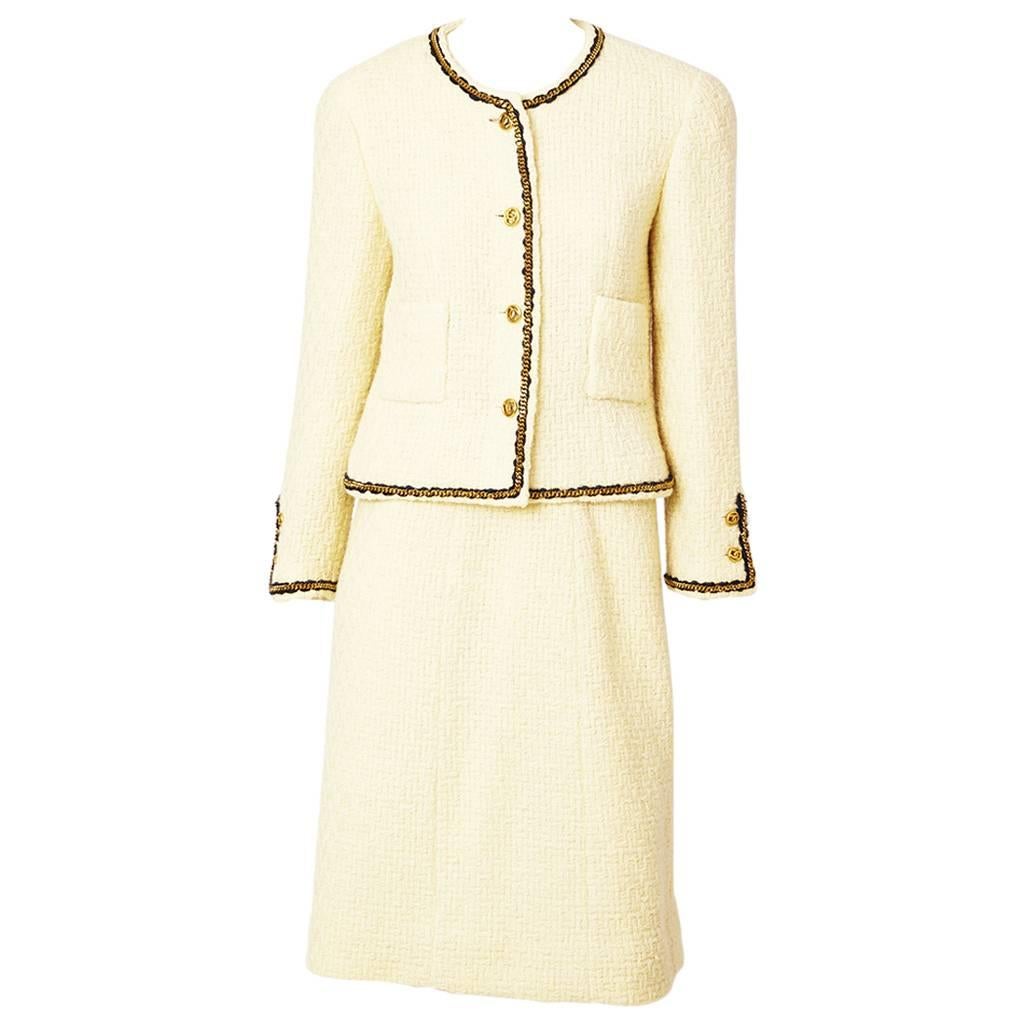 Chanel Classic Ivory Wool Boucle Suit