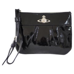 Used Vivienne Westwood Black patent leather clucth