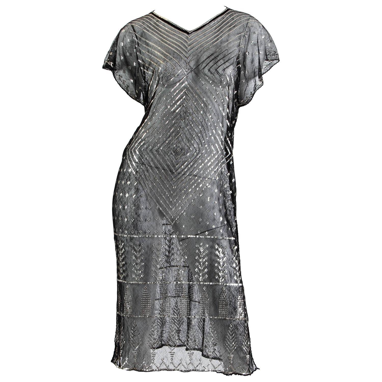 1920s Assuit Diamond & Tassel Design Hammered Metal & Net Scarf