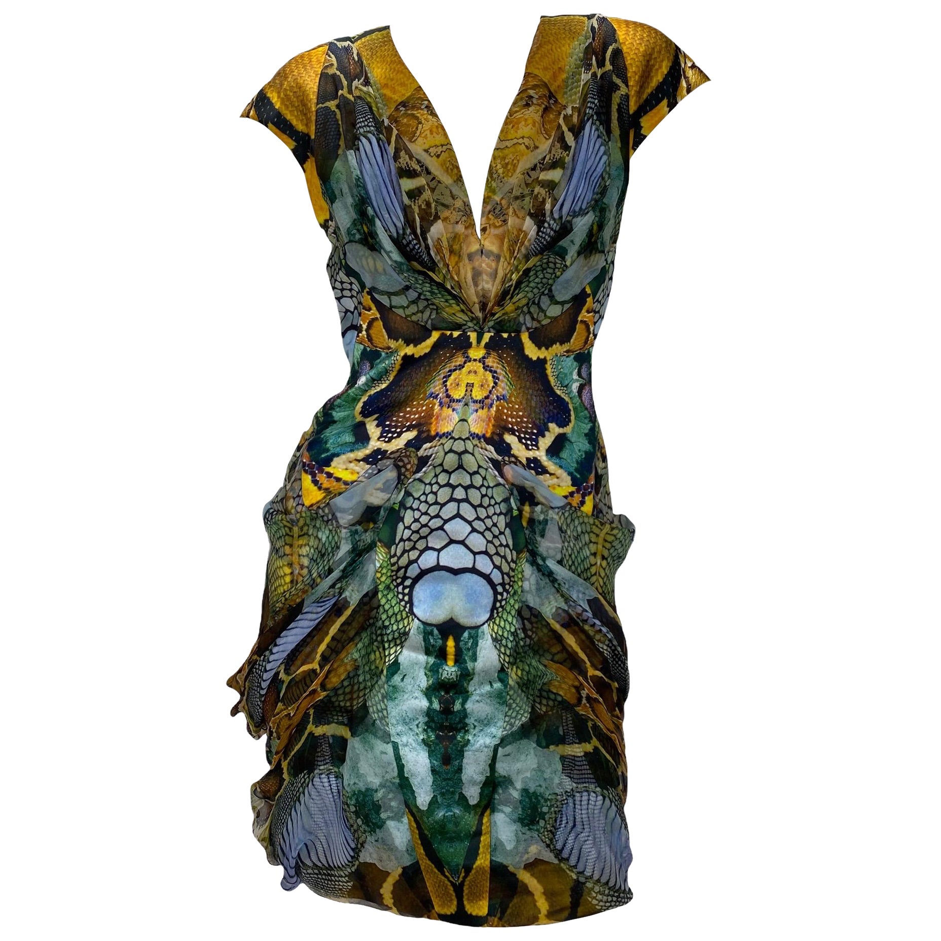 Wikipedia featured Alexander McQueen S/S 2010 Collection Mini Dress size 40 For Sale