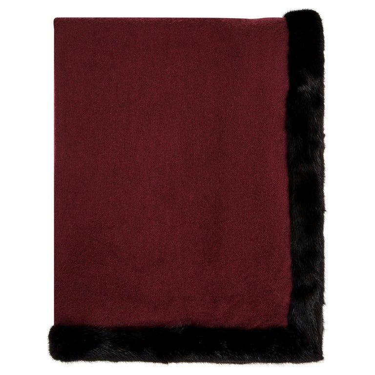 LOUIS VUITTON 100% Vison Mink fur brown monogram print shawl scarf For Sale  at 1stDibs