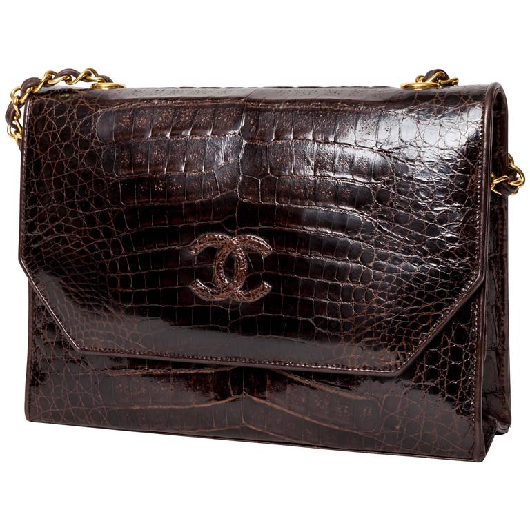 Vintage Chanel Brown Crocodile Shoulder Bag - Excellent Condition For Sale