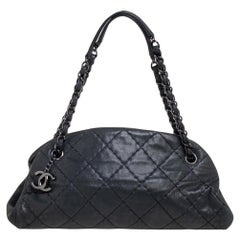 Chanel schillernde Wildstich gesteppte Ledertasche Just Mademoiselle Bowler Bag
