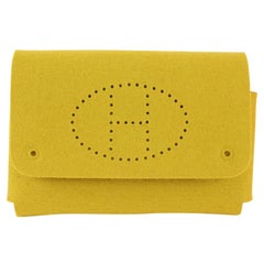 Hermès Feutre Jaune Perforé Mini Evelyne Flap Pouch Accessory 1029h54