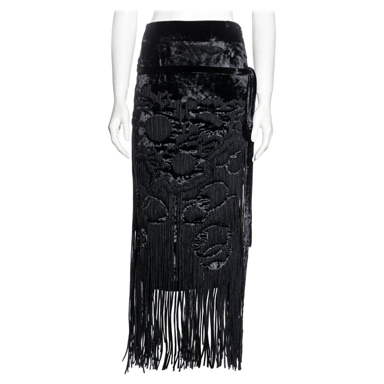 Yves Saint Laurent by Tom Ford black silk velvet evening skirt, fw 2001 For Sale