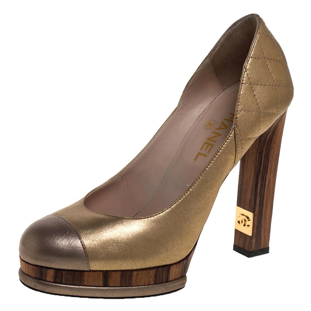 Chanel Metallic Gold/Bronze Quilted Leather CC Platform Pumps Size 39