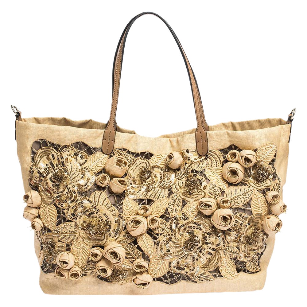 Valentino Beige Canvas, Sequin and Beaded Floral Applique Tote For Sale at  1stDibs
